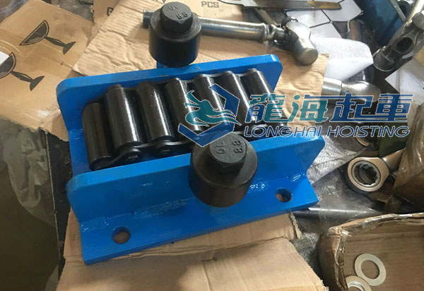 帶導(dǎo)輥重物移運(yùn)器 帶導(dǎo)輥重物移運(yùn)器